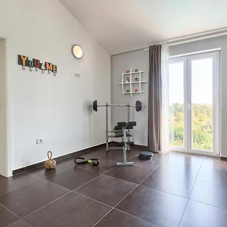Lovely In Naselje Muzini With Sauna Prázdninový dům *